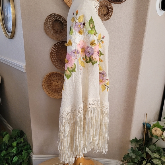 Vintage Ana Rosa Hand Painted Shawl - Picture 8 of 11